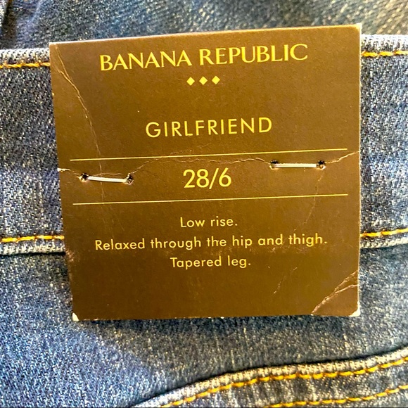 BANANA REPUBLIC Girlfriend 
28/6 - Picture 6 of 6